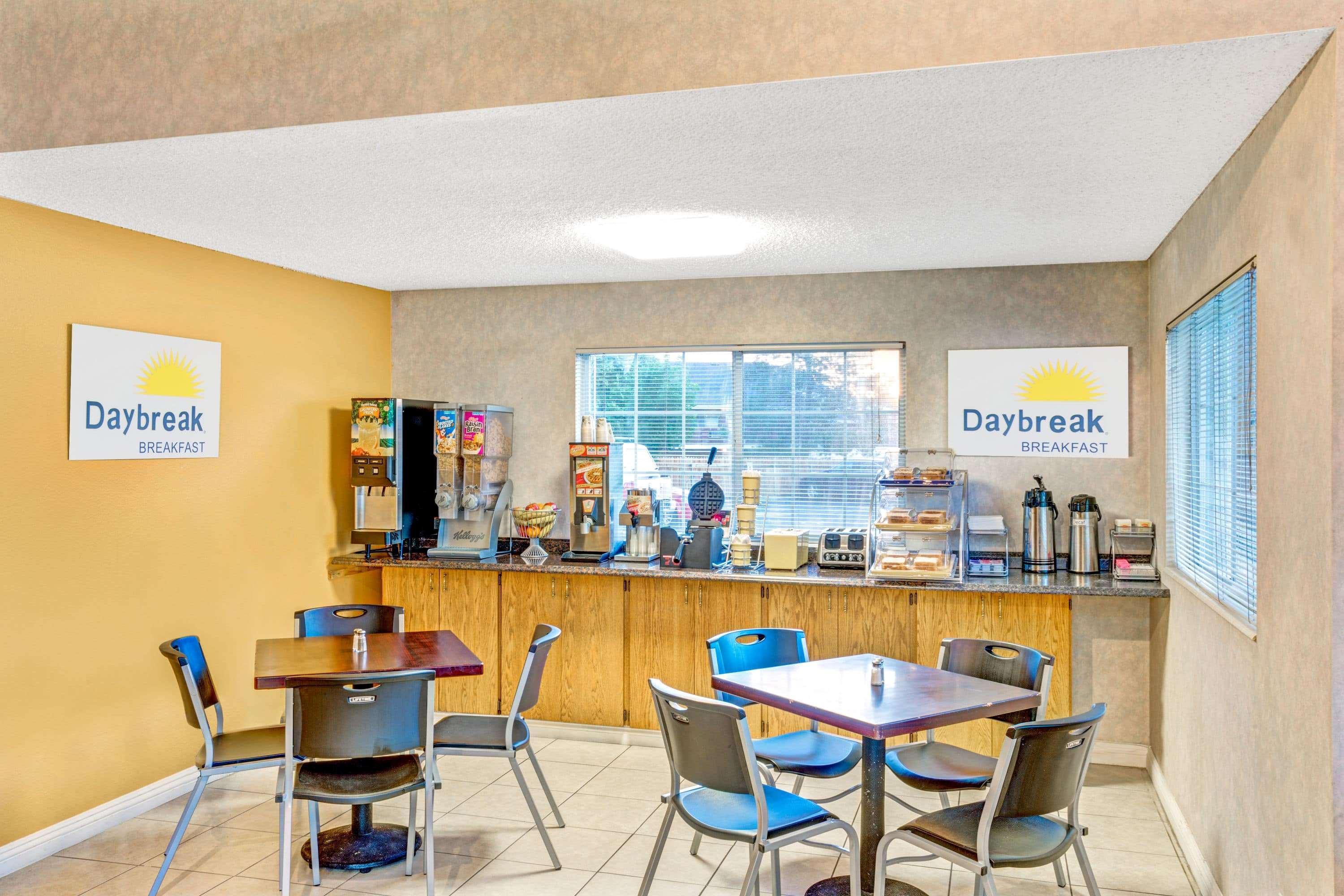 Days Inn By Wyndham Карсон-Сити Экстерьер фото